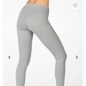 Fabletics salar Capri